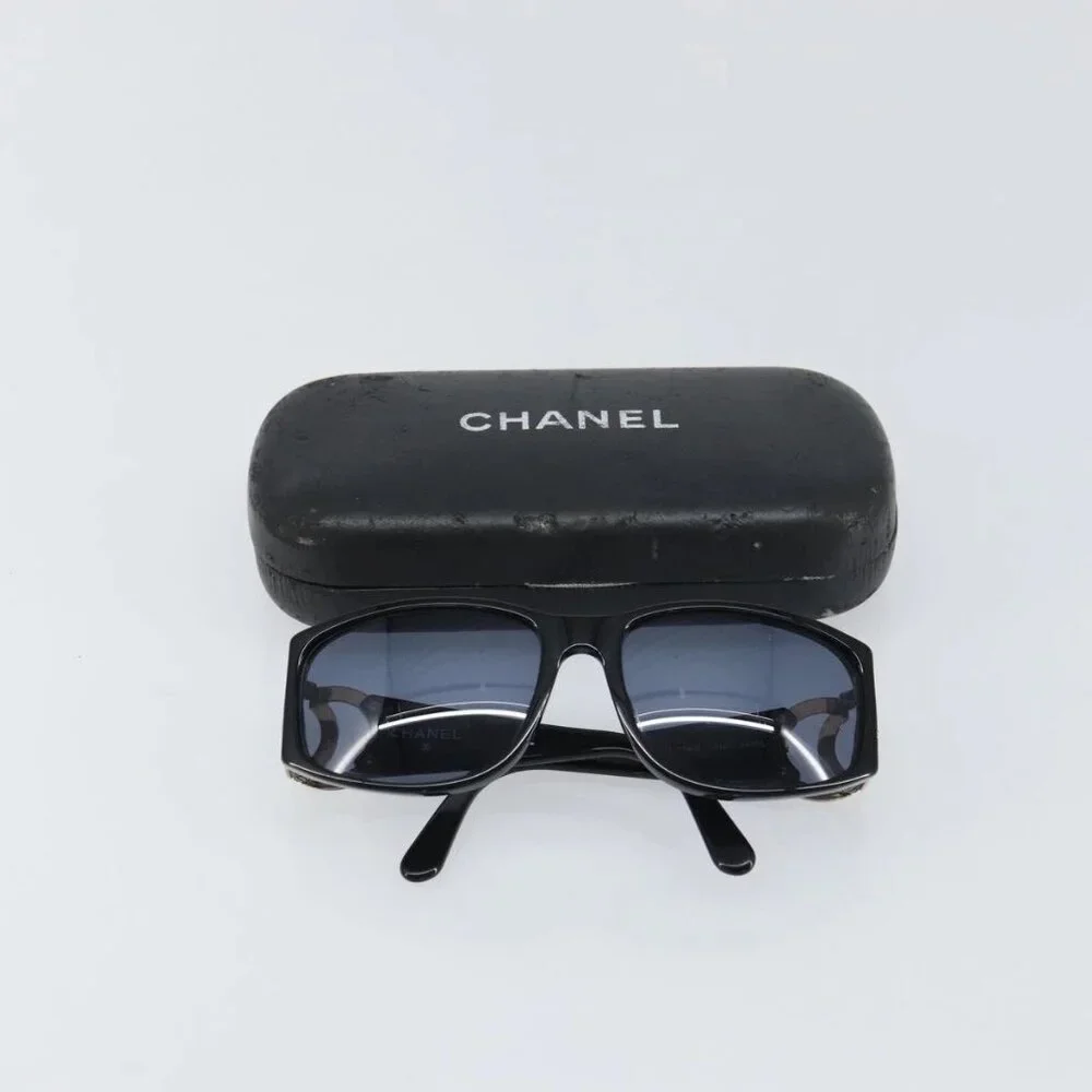 CHANEL Sunglasses plastic Black CC Auth SW1861